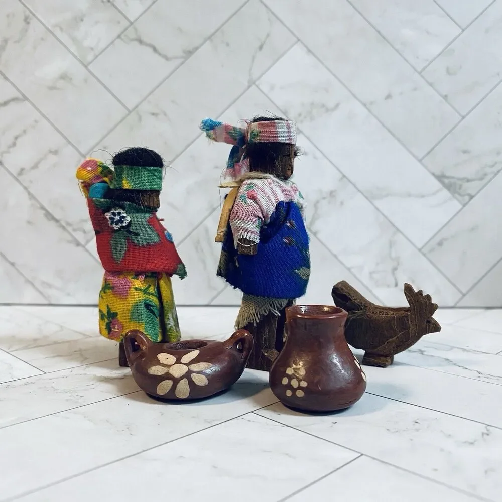 Vintage Tarahamura Carved Bark Mexican Primative Folk Art Dolls Set